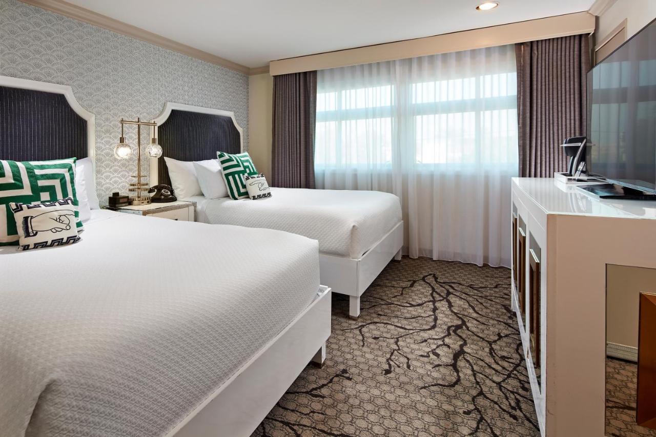 Carlyle Hotel 3*